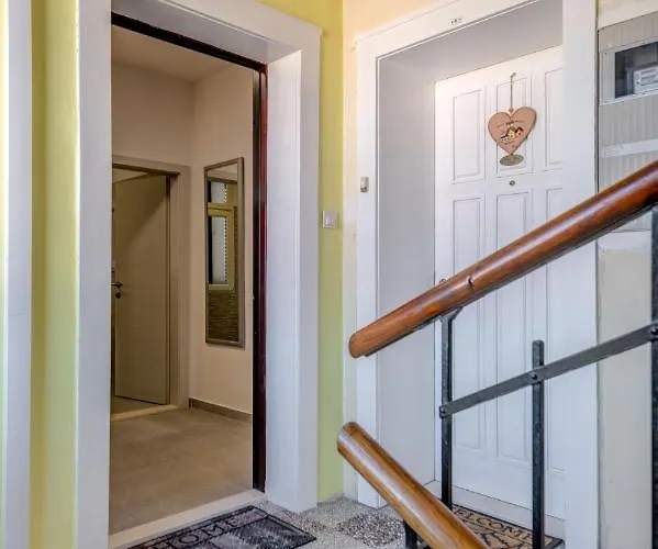 公寓 Marjan Nest 斯普利特